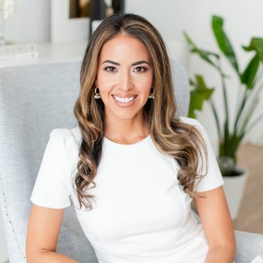 Claudia Martonffy Photo