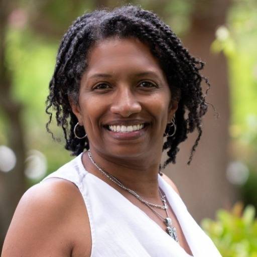 Veronica Harris Photo