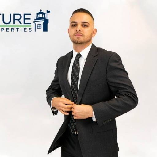 Jonathan Cariello Photo