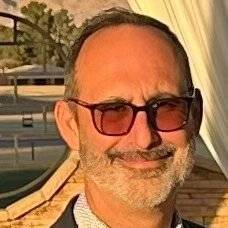 Alberto Morales Photo