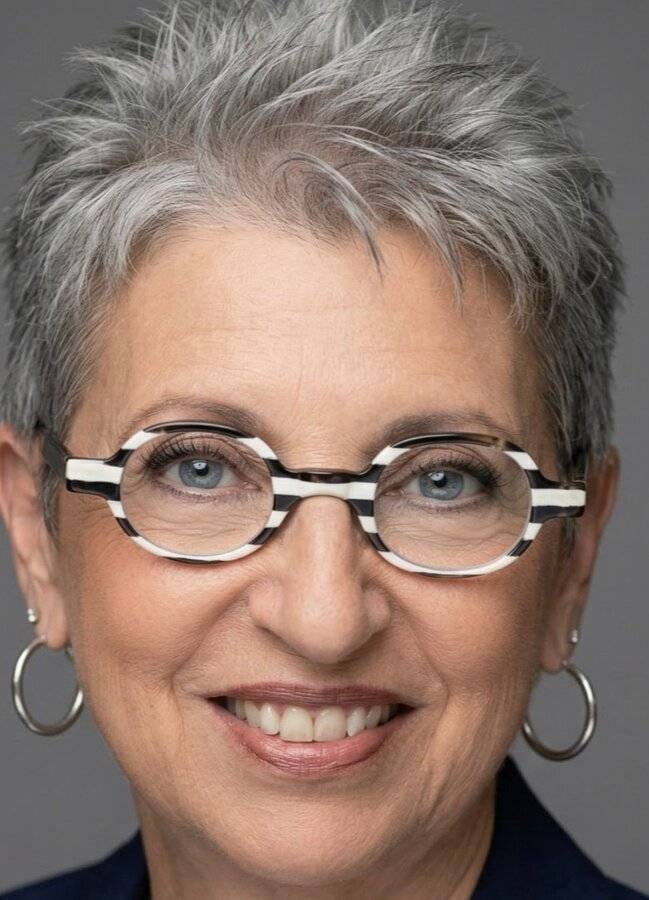 Karen Riesenberg Photo